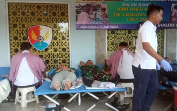 Prajurit Kodim 0617/Majalengka Ikuti Donor Darah di Lanud S. Sukani, Peringati Hari Bhakti TNI AU ke-78