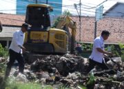 Bersihkan TPS Liar, Wabup Jigus Ajak Masyarakat Sadar Kebersihan