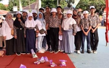 Momen Hangat Hari Anak Nasional 2025, Kapolsek Majalengka Kota Jalin Kedekatan dengan Siswa SLB di MCC