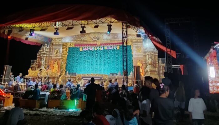 Wira Mandala Hibur Warga dalam Khaul Buyut Bilal Desa Bangodua