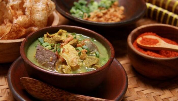 Empal Gentong, Kuliner Legendaris Cirebon yang Tak Pernah Lekang