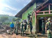 Semangat Pengabdian Tanpa Batas, Satgas TMMD Bongkar Rumah Tak Layak Huni di Majalengka