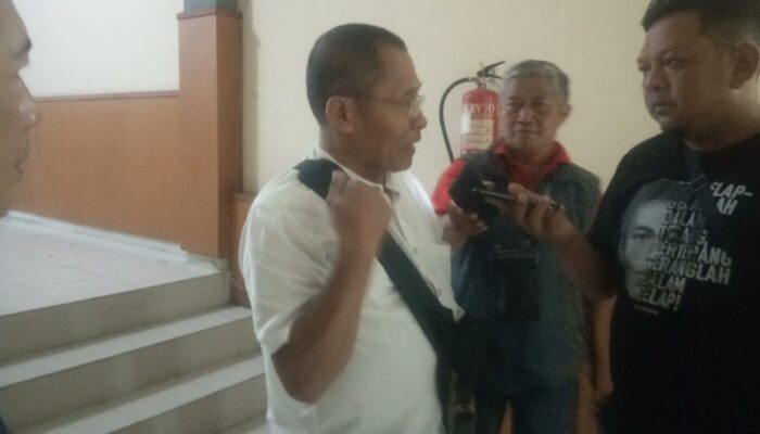 Ketua K3S Kuningan Meradang Penyedia LKS Selaku Ketua PGRI Mangkir, Kepala Sekolah Merasa Dijadikan Korban