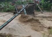 Sungai Cipedak Meluap, Warga Diminta Waspada Debit Air Capai 3 Meter, Potensi Masih Meningkat