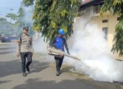 Antisipasi DBD, Sie Dokkes Polres Majalengka Laksanakan Fogging.