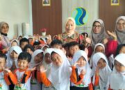 Bunda PAUD Kuningan Dorong Edukasi Kreatif, Hadiri Outing Class Anak TK di Radio Kuningan FM