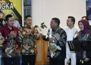 Lepas Sambut Dandim 0617/Majalengka, Letkol Inf Fahmi Guruh Rahayu Serahkan Tongkat Komando kepada Letkol Inf Rendra Dwi Jayanto
