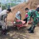Gotong Royong Bangun Jalan Antar Dusun, TNI dan Warga Pasiragung Bersatu Wujudkan Akses yang Lebih Baik