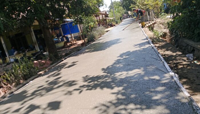 Pemerintah Desa Jatimulya Bangun Jalan Cor Beton Tahun 2026, di Sambut Baik Masyarakat